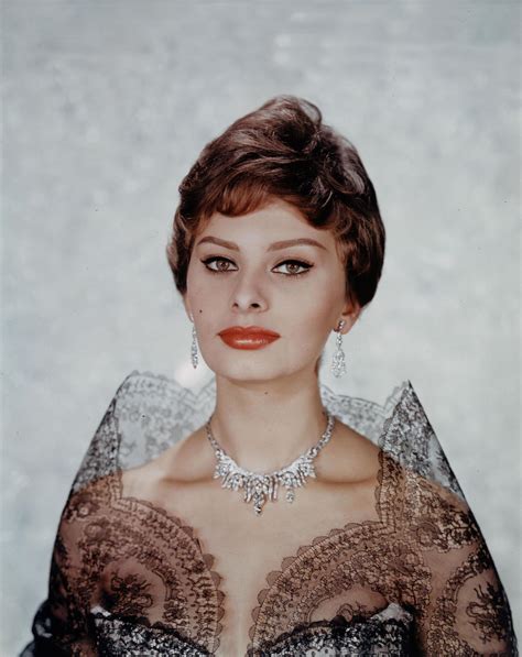 sophia loren style file.